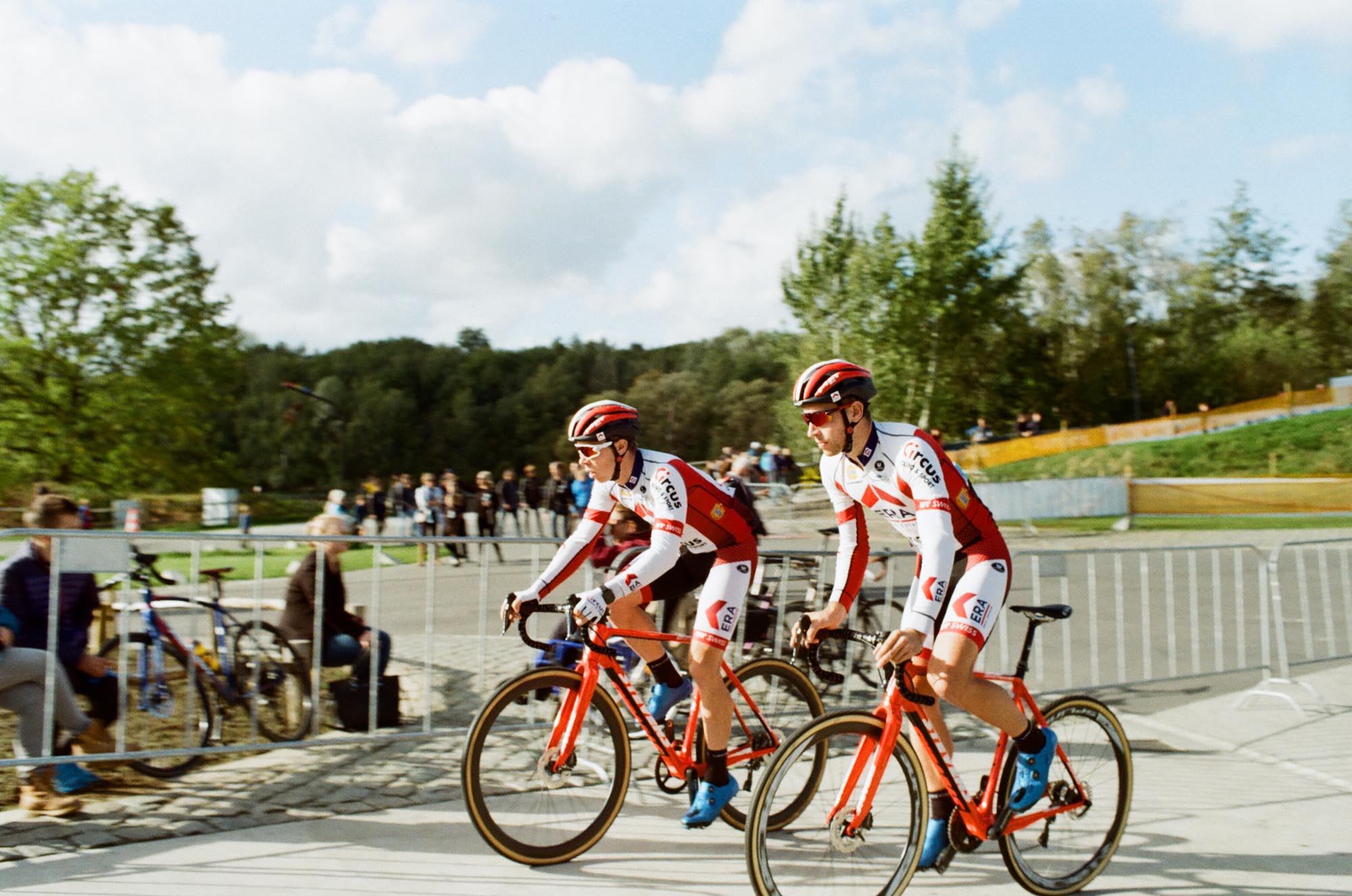 met helmets cyclocross era circus 000469090010