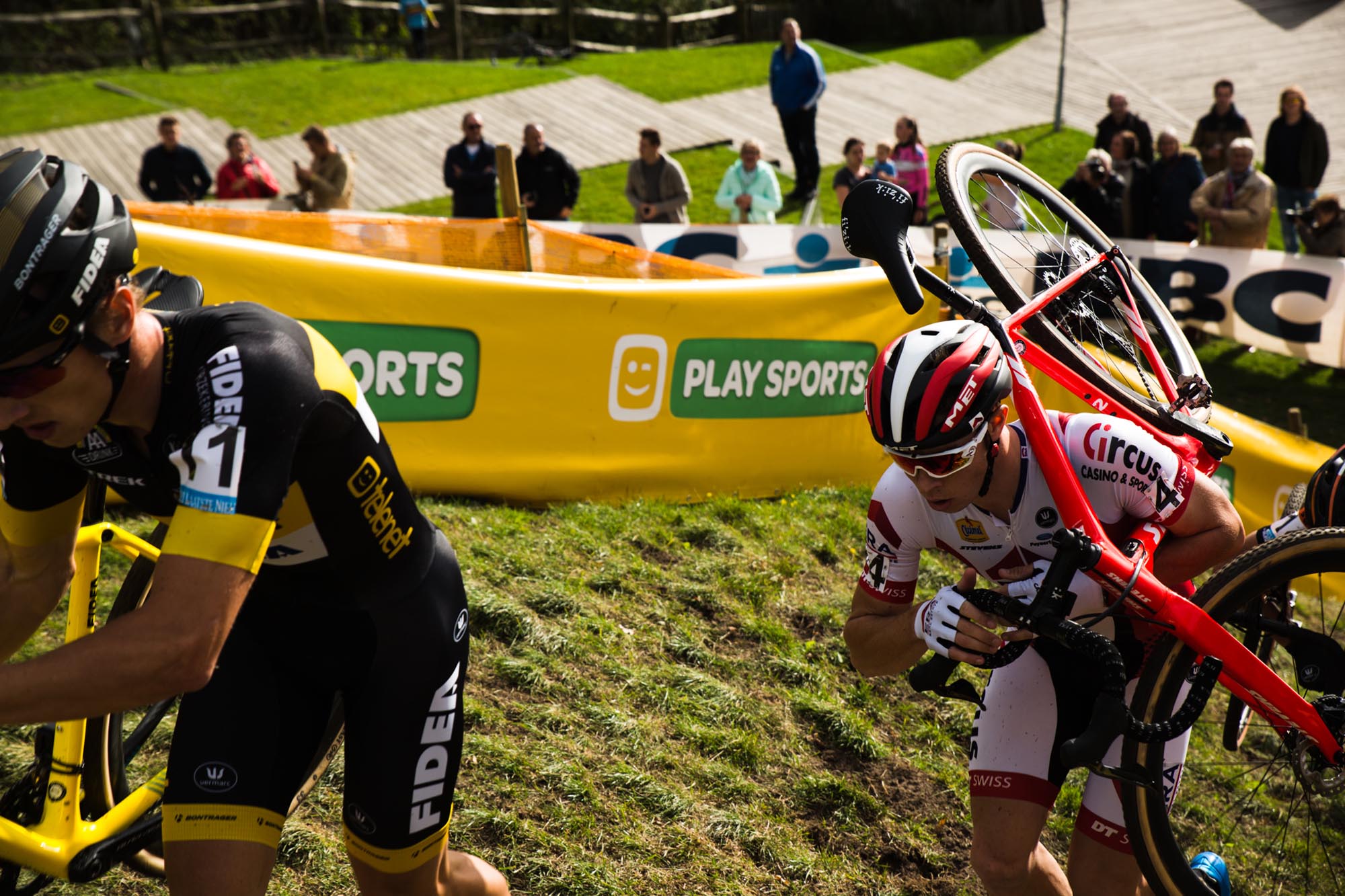 met helmets cyclocross era circus day8 7