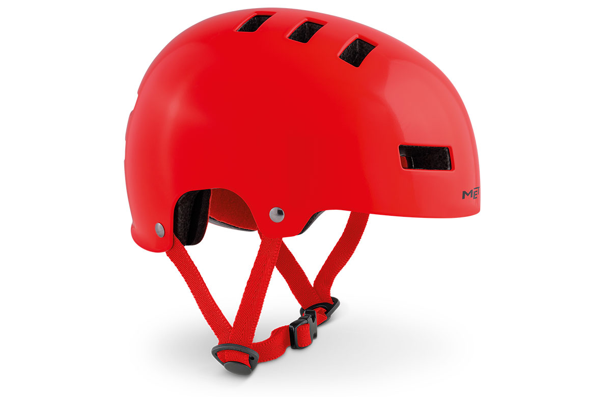 kids red helmet