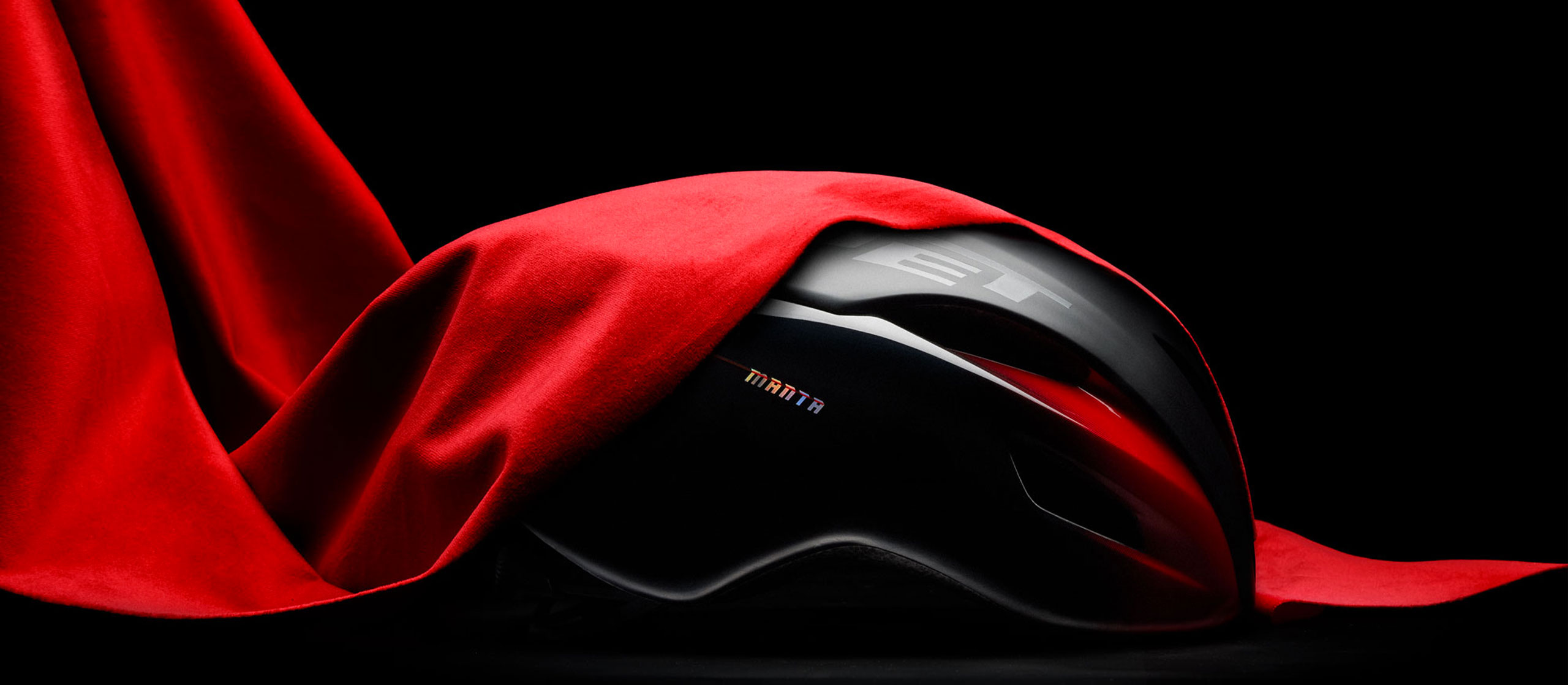MET Manta Mips Road, Triathlon and Winter Rides Helmet: Fernando Gaviria (UAE Team Emirates)