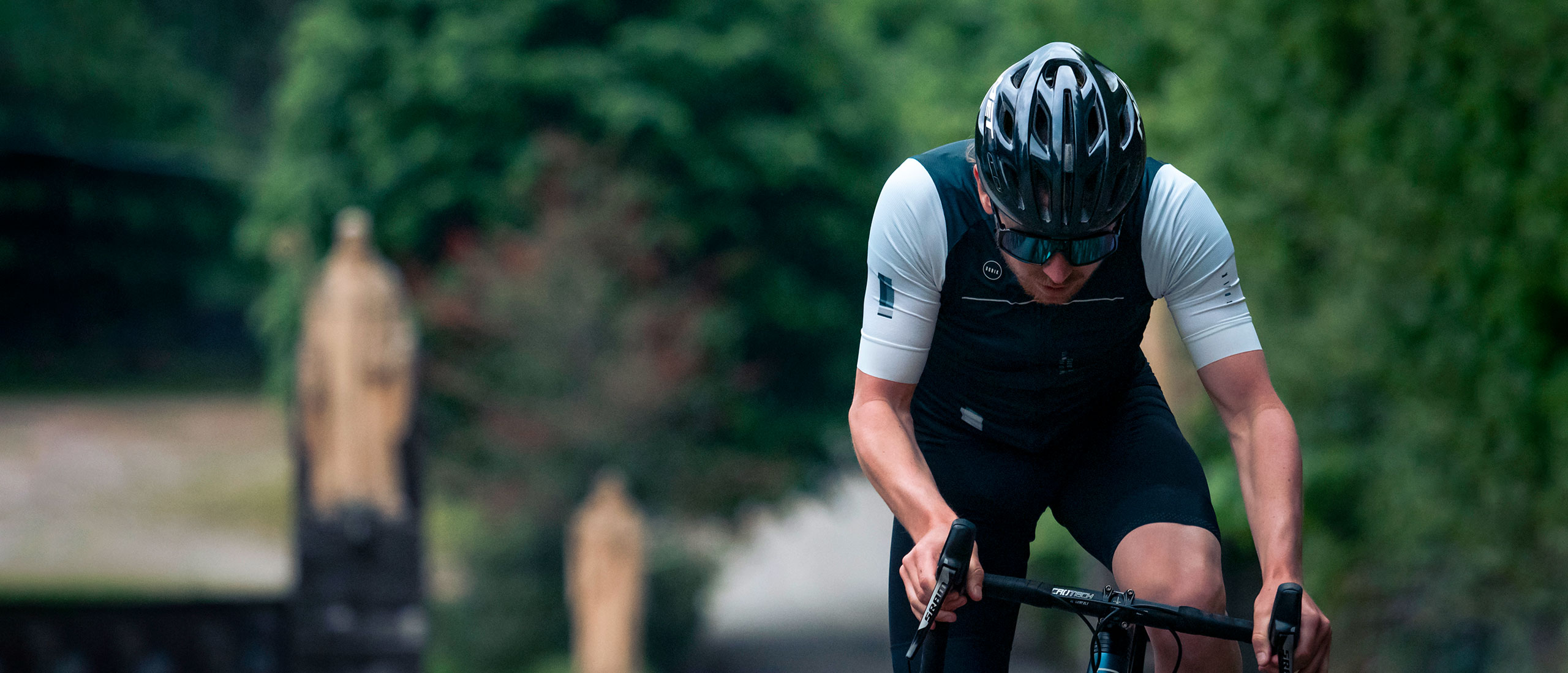Casco de ciclismo MET Estro Mips para carretera, ciclocross y grava