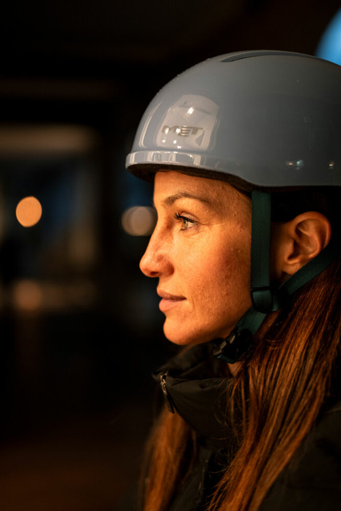 MET Vibe is an E-Bike Commuter Urban Helmet with rear USB LED light, NTA 8776 Certified.