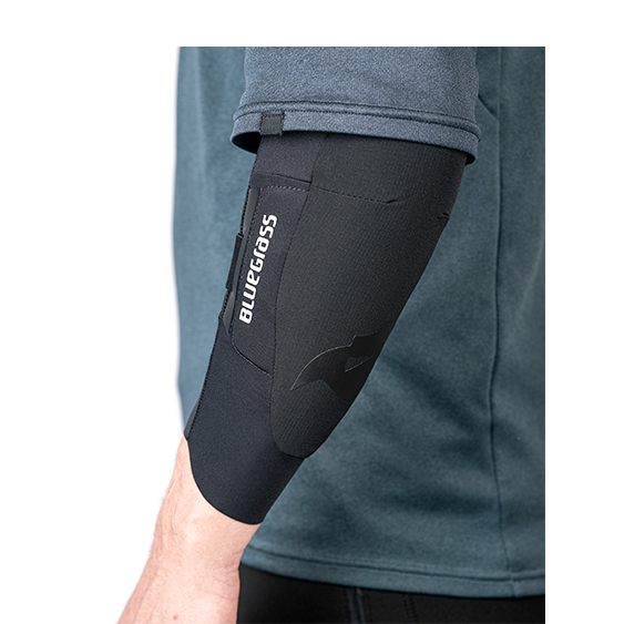 Bluegrass Aura Core Elbow is a Level 1 Certified MTB Elbowpads for Trail, Enduro, DH and E-MTB featuring SAS-TEC Technology