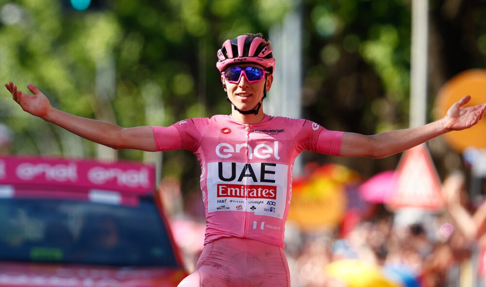 The new Limited Edition MET Trenta 3K Carbon Pink Edition is Performace Road Cycling Helmet featuring Mips, inspired by Tadej Pogačar's victory at Giro d'Italia 2024.