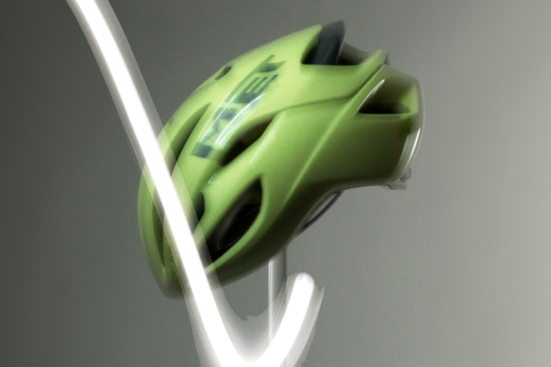 MET_helmets_Ultra_Lime