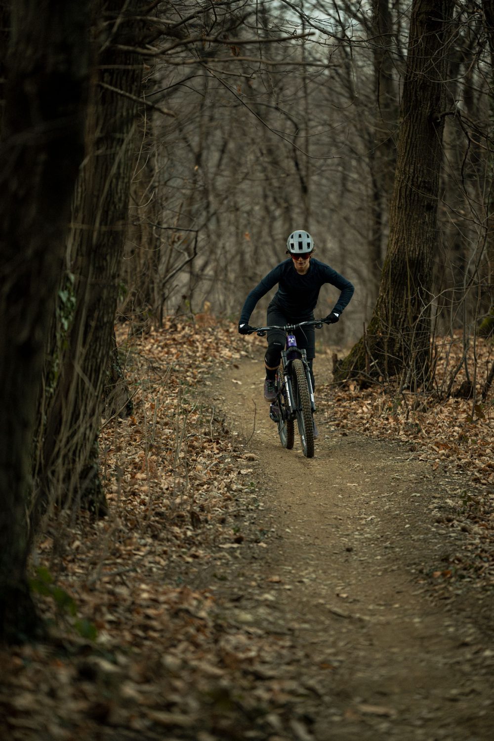 Bluegrass Aura Knee is a Level 2 Type B MTB Kneepads for Trail and E-MTB featuring SAS-TEC Technology